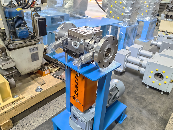 熔体齿轮泵选型核心参数及匹配要求